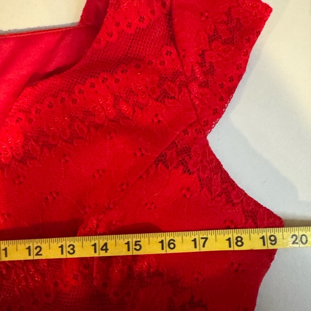 Rabbit Rabbit Rabbit Designs Red Lace Dress, Size 16 - Picture 8 of 10